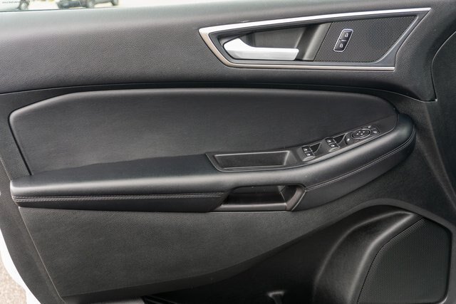 Certified 2022 Ford Edge SEL AWD/4WD image 16