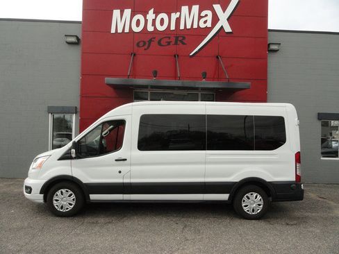 Used 2020 Ford Transit 350 XLT RWD image 2