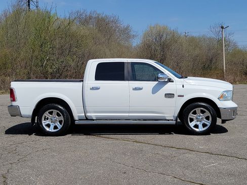 Used 2016 RAM 1500 Laramie Longhorn w/ Convenience Group AWD/4WD image 4