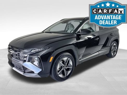 Certified 2025 Hyundai Tucson SEL FWD image 1