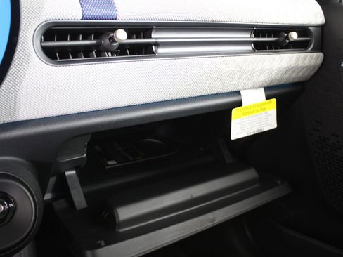 New 2026 MINI Cooper S image 27