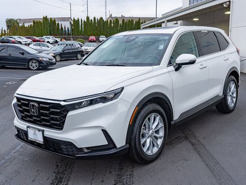 Certified 2025 Honda CR-V EX image 6