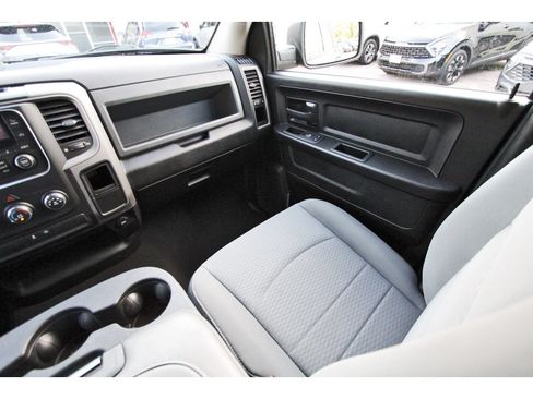 Used 2020 RAM 1500 Tradesman w/ Chrome Plus Package RWD image 18