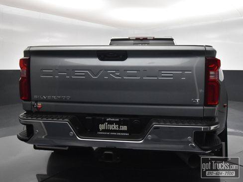 Used 2024 Chevrolet Silverado 3500 LT w/ Texas Edition AWD/4WD image 6