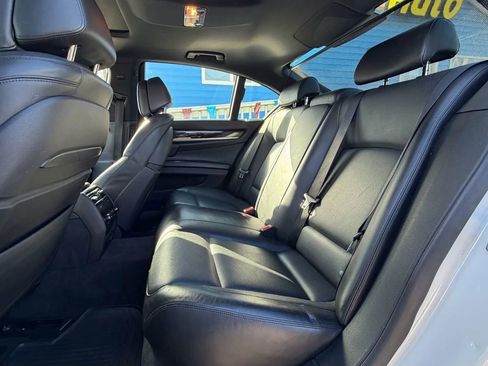Used 2013 BMW 750i xDrive AWD/4WD image 11