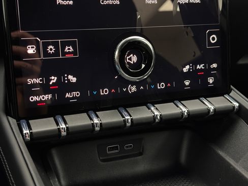 New 2027 GMC Terrain Elevation w/ Elevation Premium Package FWD image 27