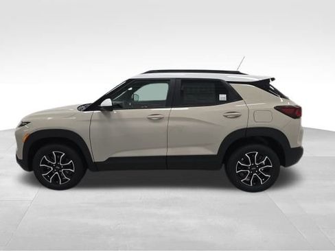 Certified 2026 Chevrolet TrailBlazer ACTIV w/ Convenience Package AWD/4WD image 3