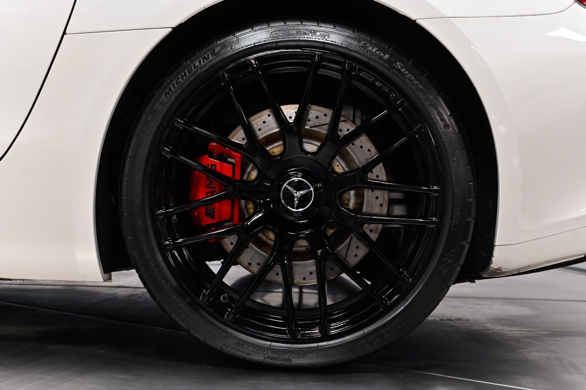 Used 2018 Mercedes-Benz AMG GT Roadster image 44