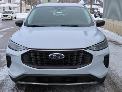 Used 2025 Ford Escape Active image 10