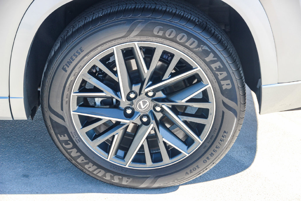 Certified 2024 Lexus TX 350 FWD w/ Technology Package image 12