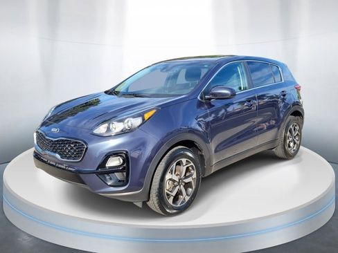 Used 2021 Kia Sportage LX image 3
