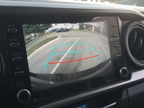 Used 2022 Toyota Tacoma SR5 w/ Technology Package image 26