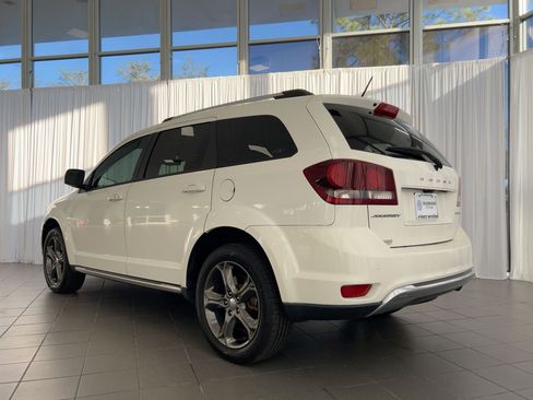 Used 2016 Dodge Journey Crossroad image 3