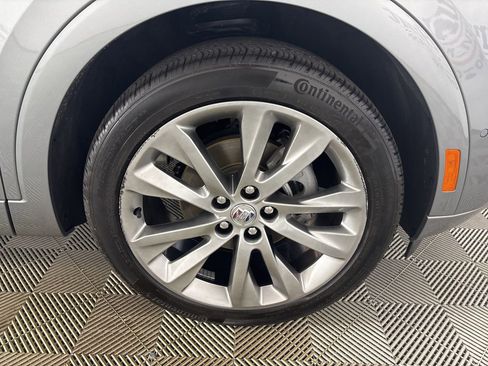 Used 2023 Buick Envision Avenir image 40