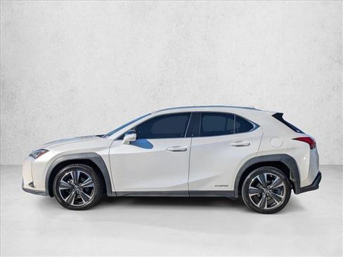Used 2020 Lexus UX 250h w/ Accessory Package image 9