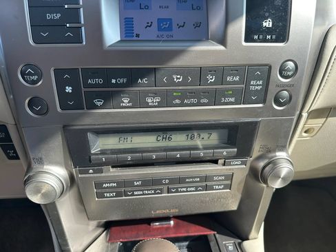 Used 2012 Lexus GX 460 w/ Comfort Plus Pkg AWD/4WD image 38