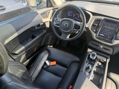 Used 2023 Volvo XC90 B6 Ultimate w/ Protection Package Premier AWD/4WD image 8