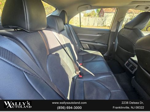 Used 2020 Toyota Camry XLE w/ Driver Assist Package image 30