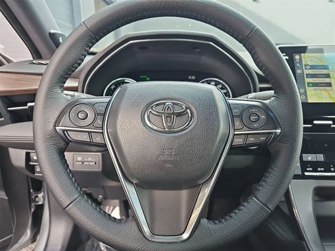 Used 2021 Toyota Avalon XLE w/ Carpet Mat Package (TMS) image 19