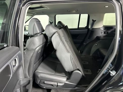 Used 2025 Hyundai Santa Fe XRT image 25