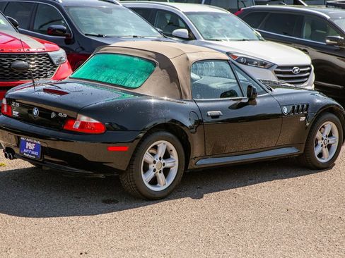 Used 2000 BMW Z3 2.5i RWD image 4