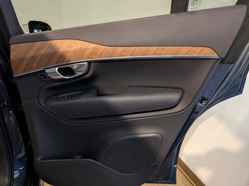 Used 2024 Volvo XC90 B6 Plus w/ Protection Package Premier image 26