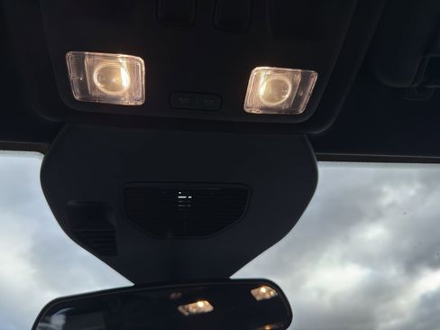 New 2026 Ford Escape ST-Line w/ Tech Pack #1 image 32