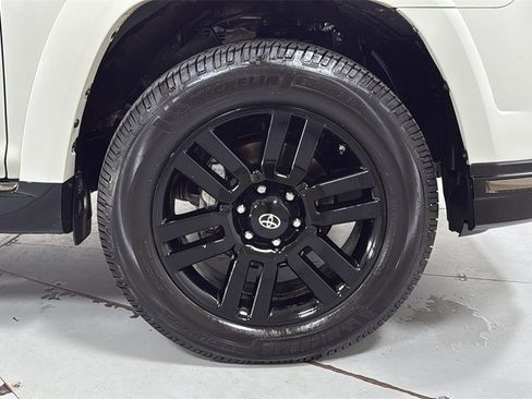 Certified 2020 Toyota 4Runner Nightshade image 21