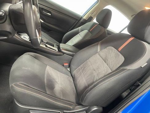Used 2022 Nissan Sentra SR w/ Electronics Package FWD image 12