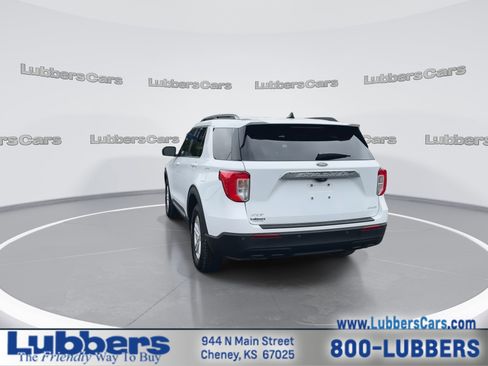 Used 2021 Ford Explorer XLT AWD/4WD image 7