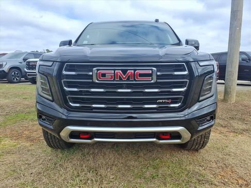 New 2026 GMC Yukon XL AT4 image 2