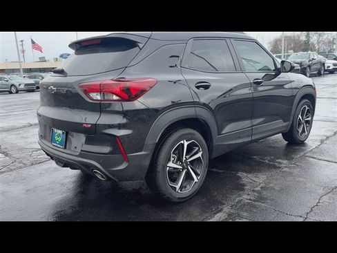 Used 2023 Chevrolet TrailBlazer RS w/ Convenience Package image 8