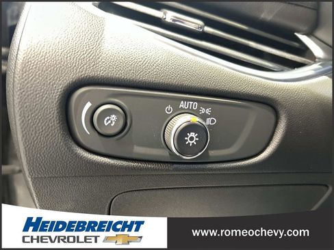 Used 2016 Chevrolet Malibu LT w/ Leather Package image 25