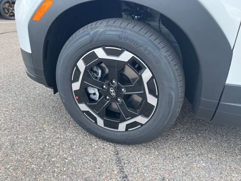 New 2026 Hyundai Santa Fe SE image 9