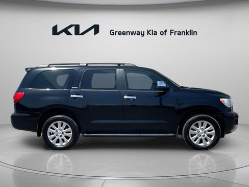 Used 2011 Toyota Sequoia Platinum AWD/4WD image 8
