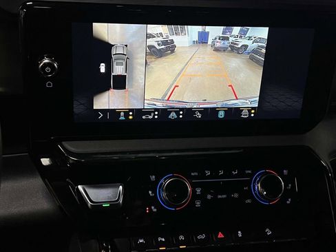 Used 2023 GMC Sierra 1500 AT4 w/ AT4 Preferred Package AWD/4WD image 20