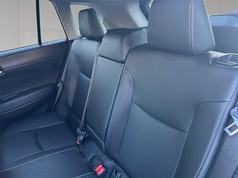 Used 2024 Toyota Corolla Cross XLE w/ Convenience Package image 16