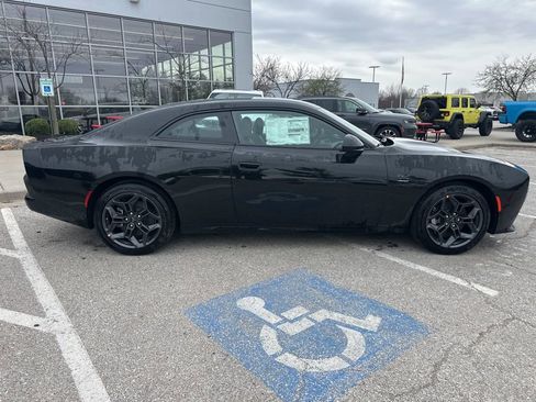 New 2025 Dodge Charger Daytona R/T w/ Quick Order Package 25M R/T AWD/4WD image 33