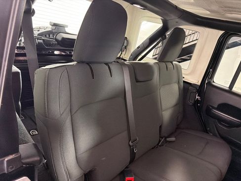 Used 2020 Jeep Wrangler Unlimited Sport AWD/4WD image 22