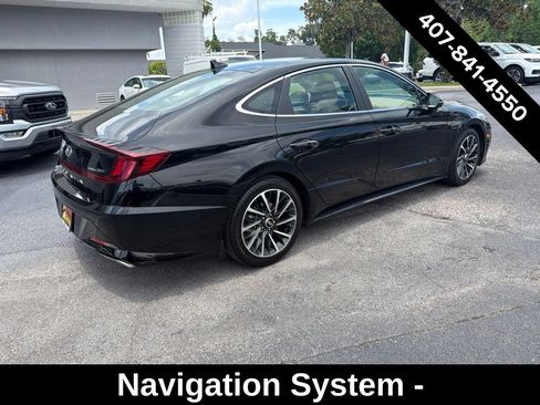 Used 2023 Hyundai Sonata Limited FWD image 2