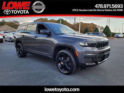 Used 2023 Jeep Grand Cherokee L Laredo