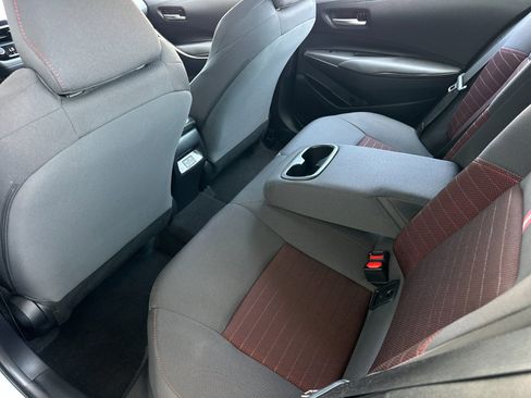 Used 2024 Toyota Corolla SE FWD image 11