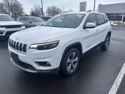 Used 2019 Jeep Cherokee Limited w/ Technology Group image 1