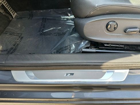 Used 2017 Volkswagen Passat 1.8T R-Line image 30