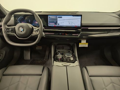 New 2026 BMW 530i xDrive w/ Premium Package AWD/4WD image 17