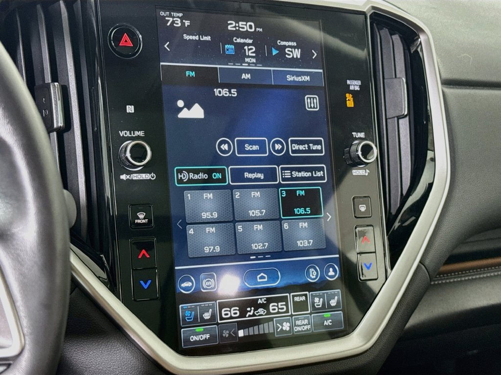 Used 2025 Subaru Ascent Touring AWD/4WD image 8