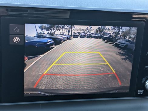 Certified 2024 Kia Seltos LX image 23