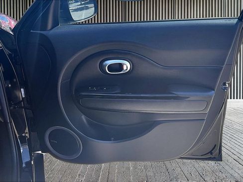 Used 2014 Kia Soul ! w/ Sun & Sound Package FWD image 24