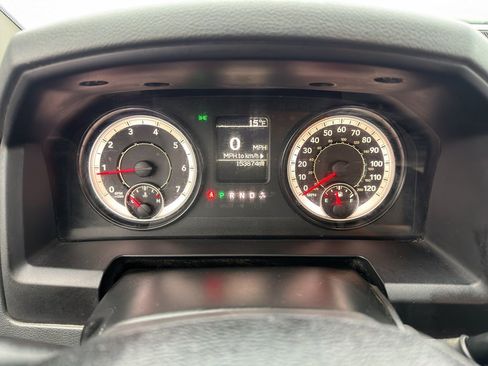 Used 2017 RAM 2500 Tradesman w/ Chrome Appearance Group image 21