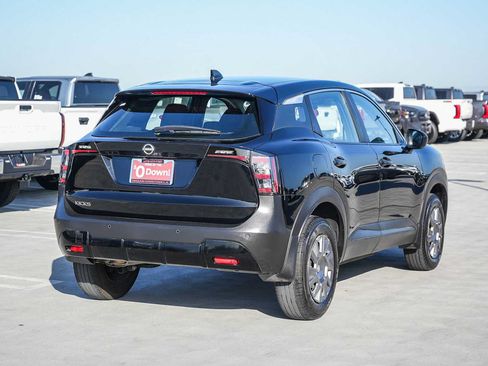 Used 2025 Nissan Kicks S FWD image 6